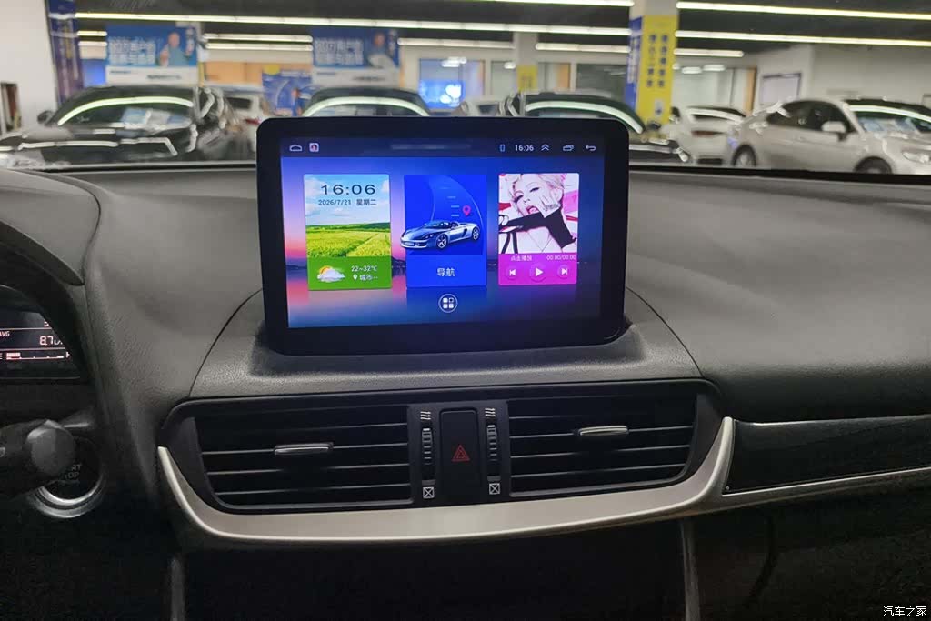 Mazda CX-4, 2018 13