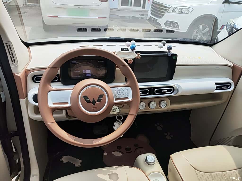 Wuling MINIEV, 2024 10