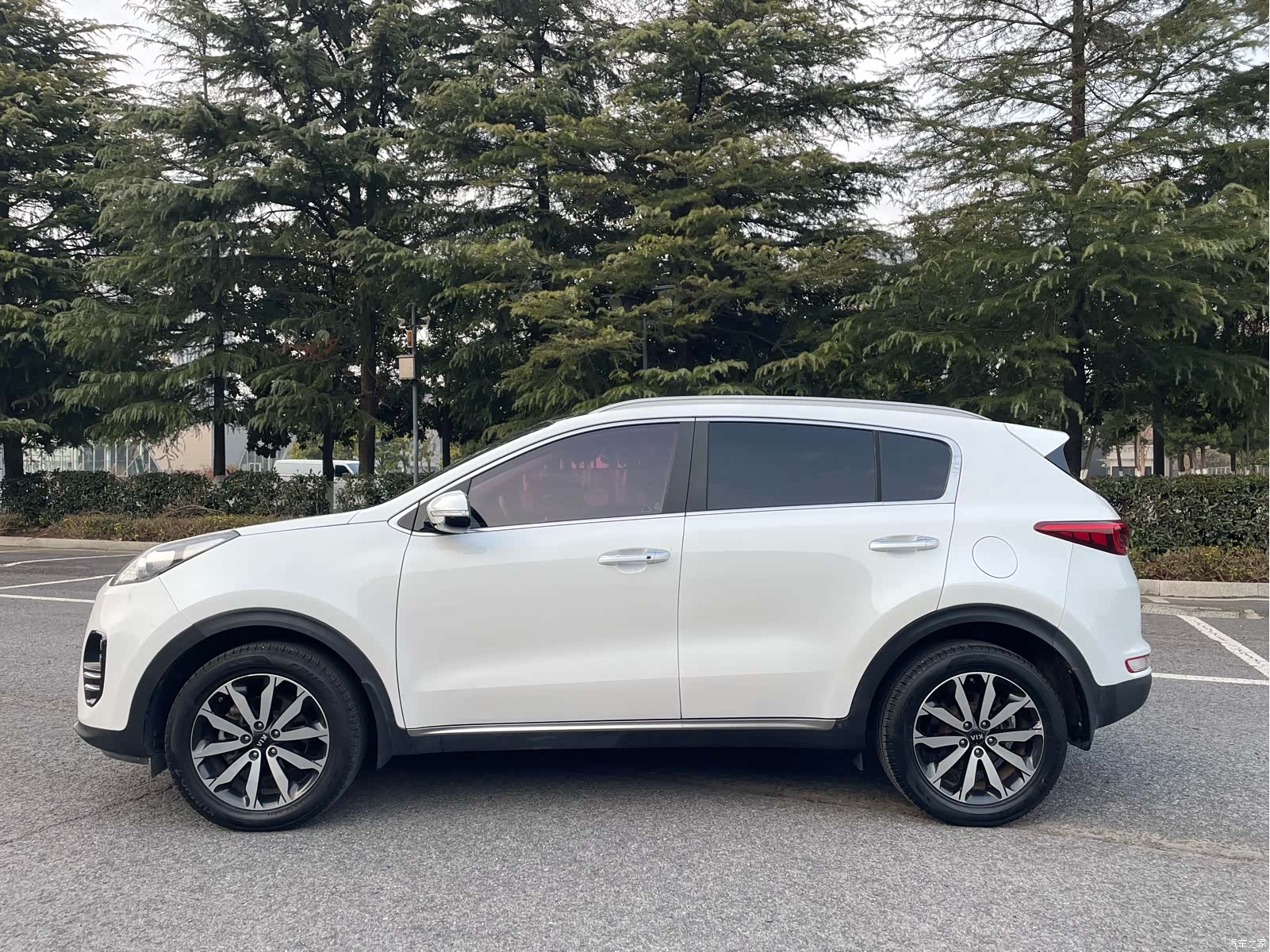 Kia KX5, 2016 3