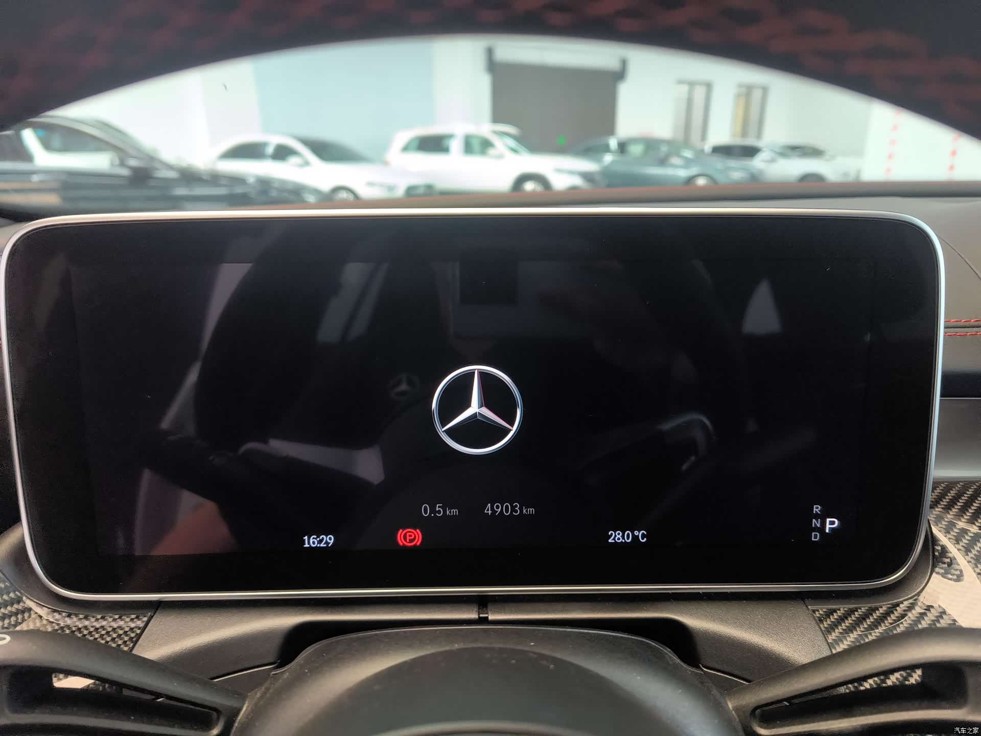 Mercedes-Benz C-Class, 2025 12