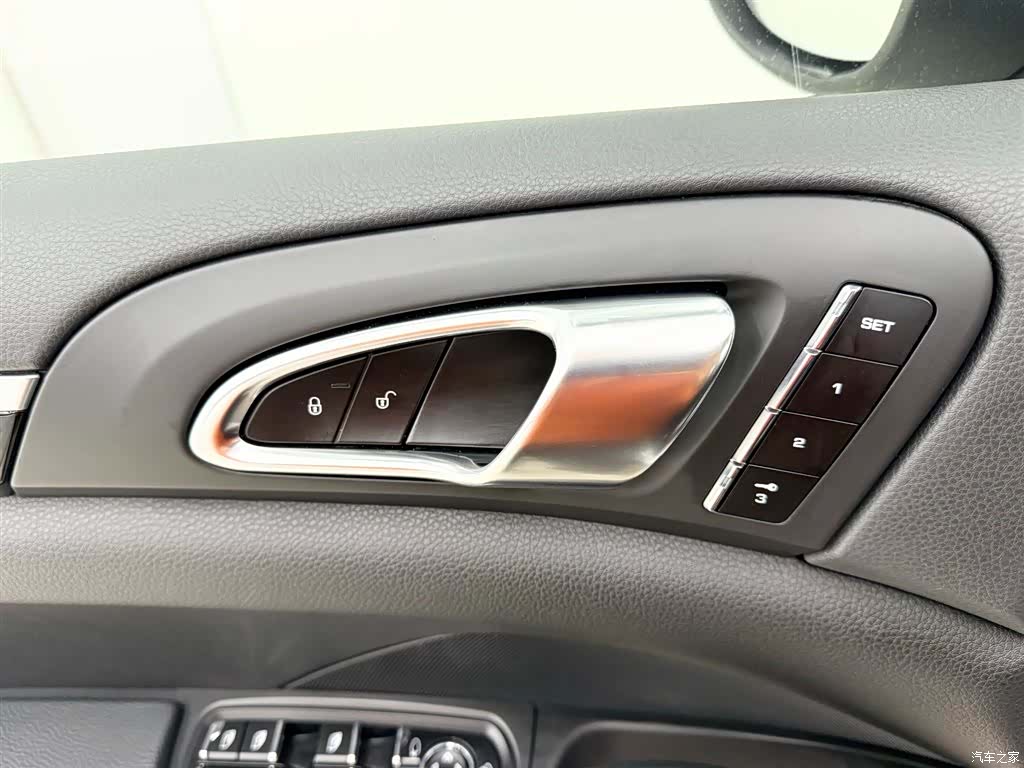 Porsche Cayenne, 2015 15