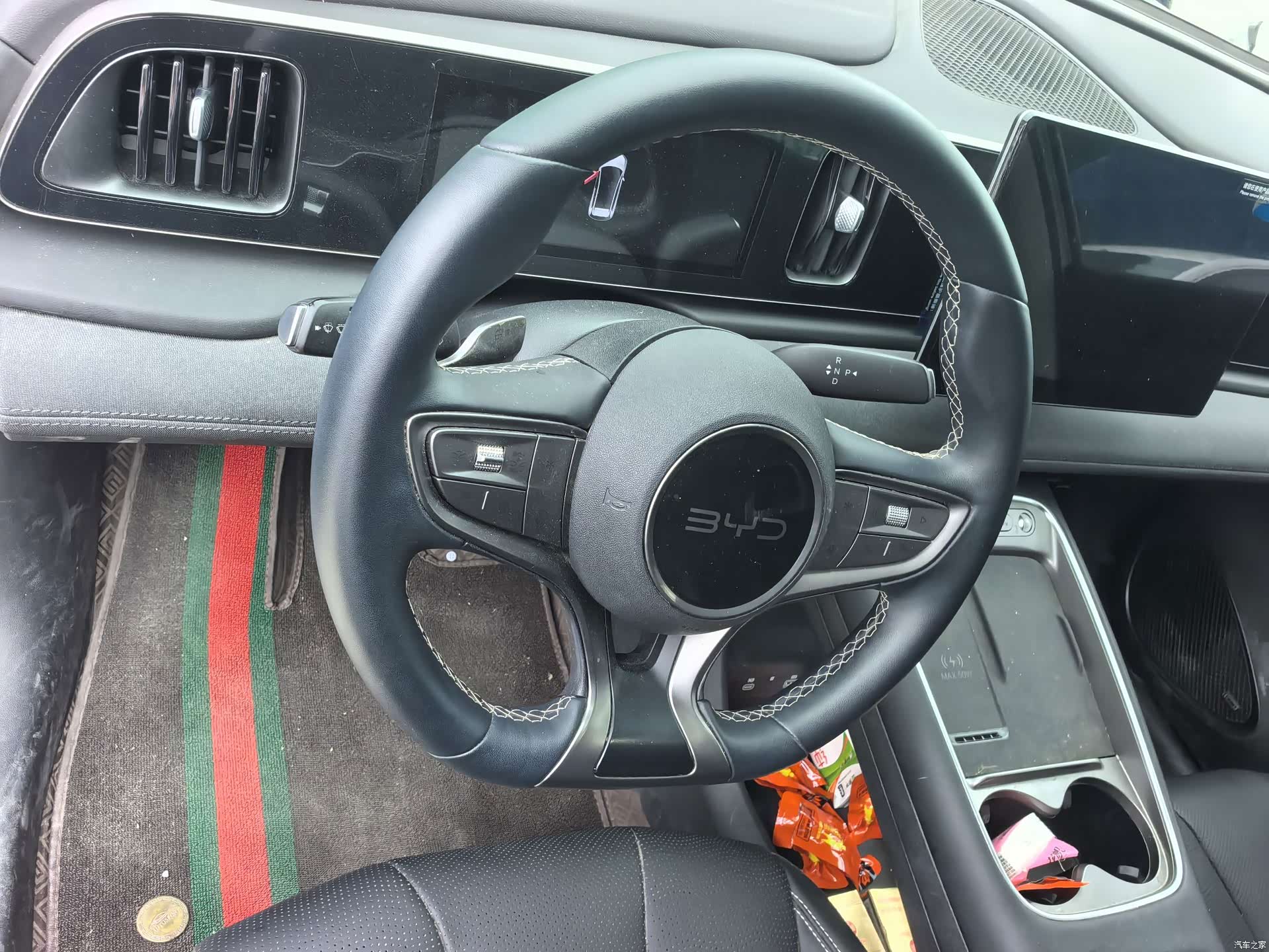 BYD HiAce, 2025 12