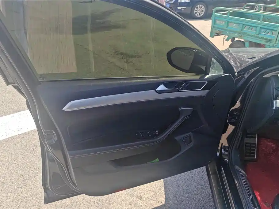 Volkswagen Magotan GTE