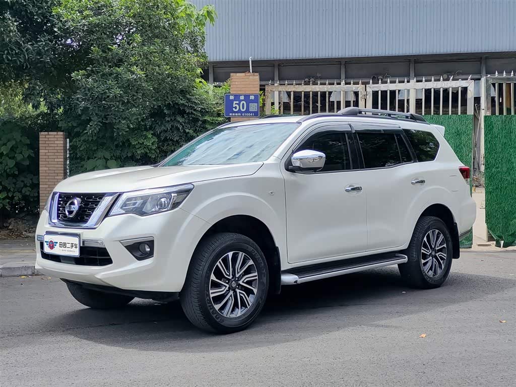 Nissan Terra
