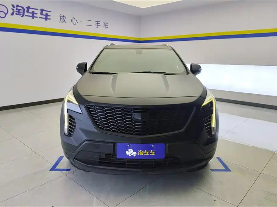 Cadillac XT4