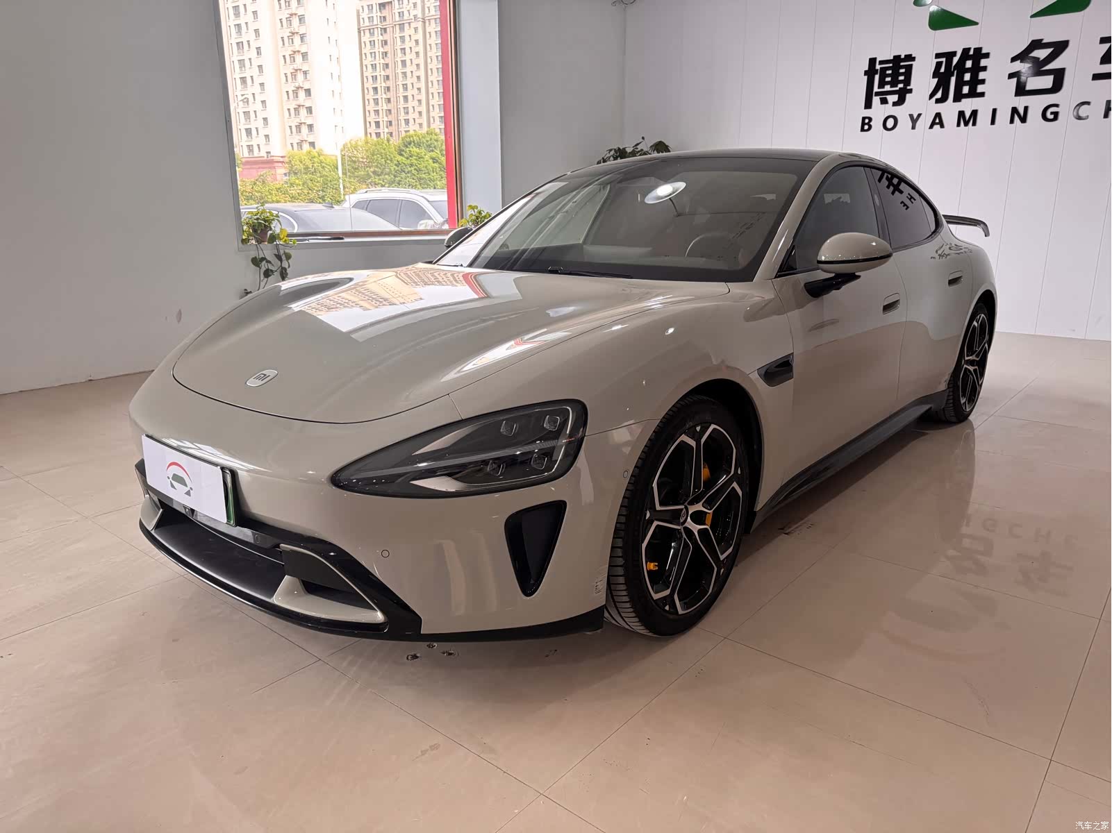 Xiaomi SU7, 2025 3