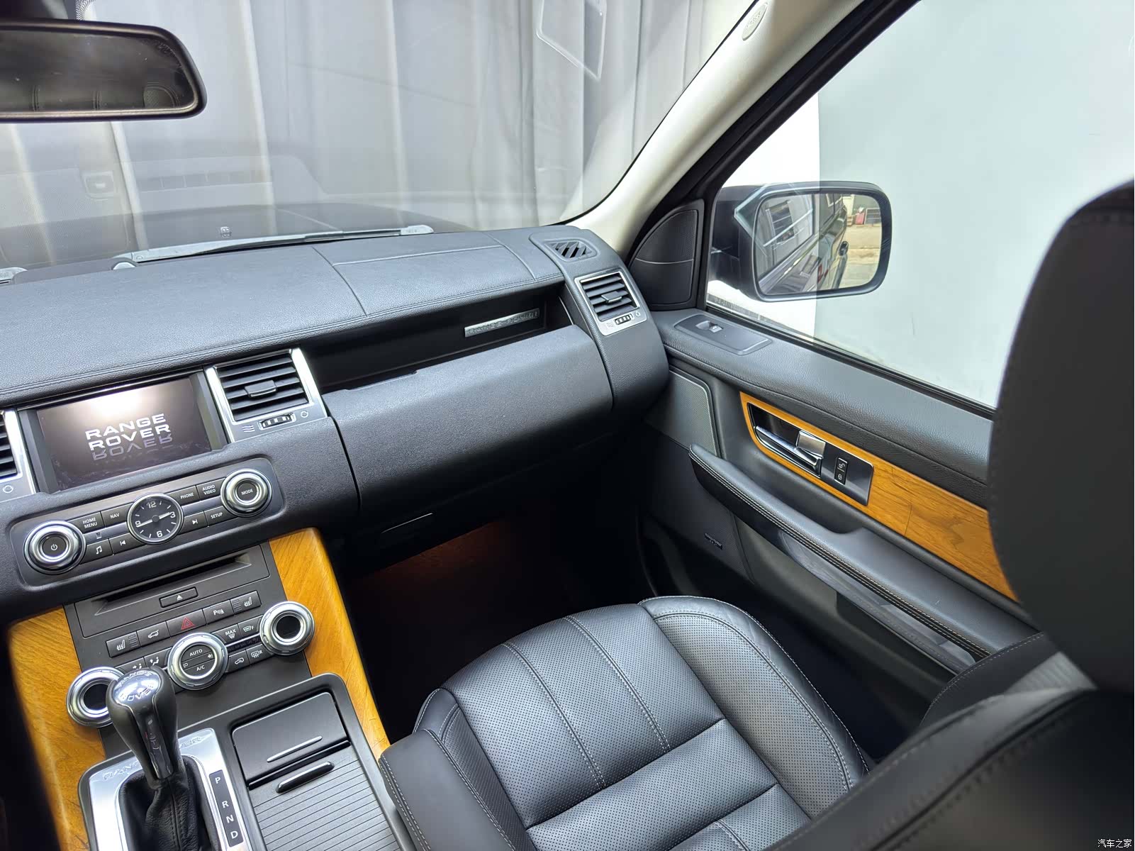 Land Rover Range Rover, 2013 10
