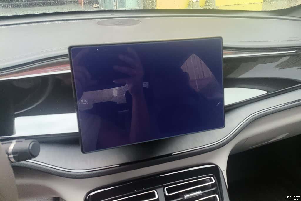 BYD Qin, 2024 13
