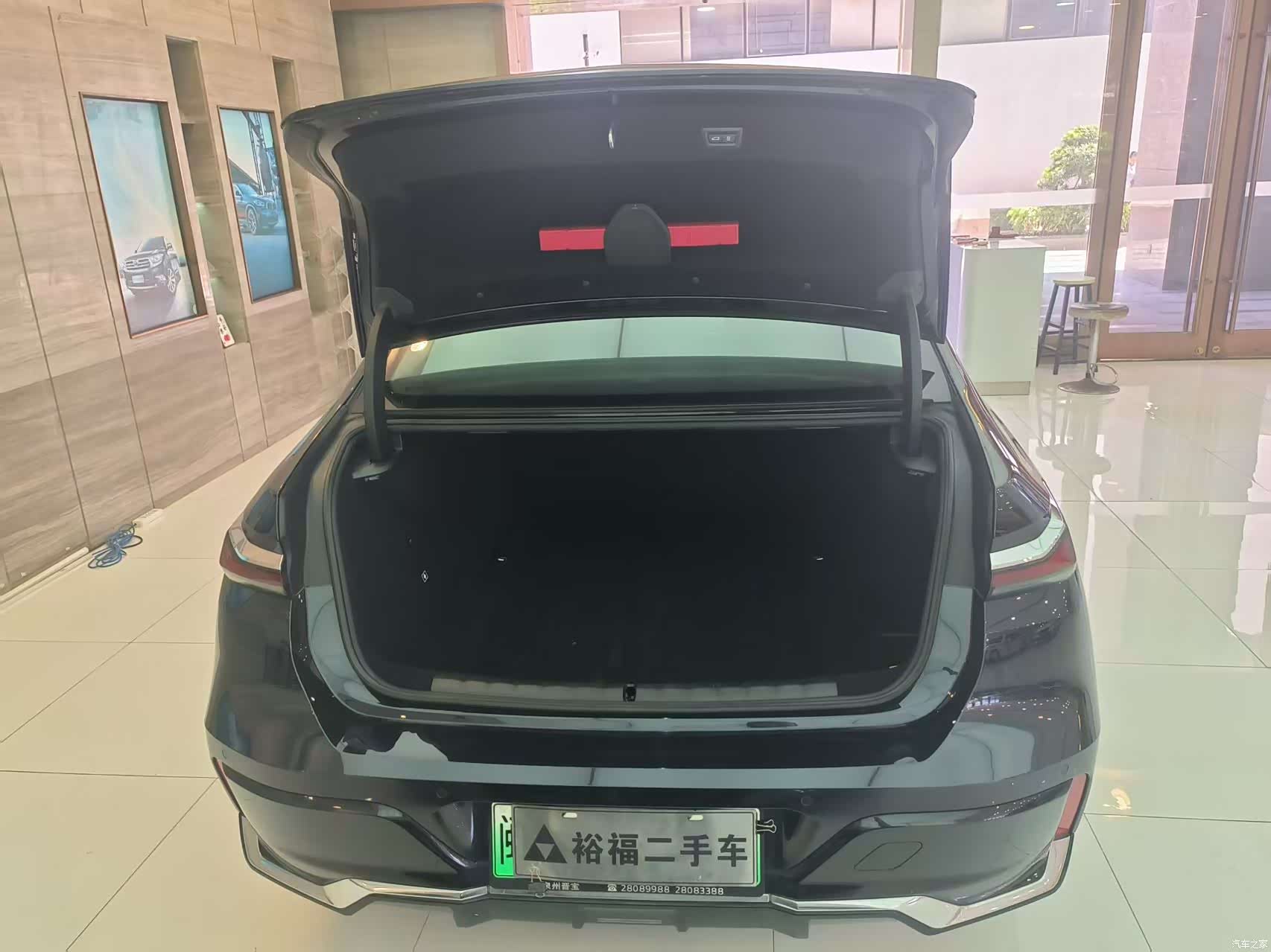BMW i7, 2023 8