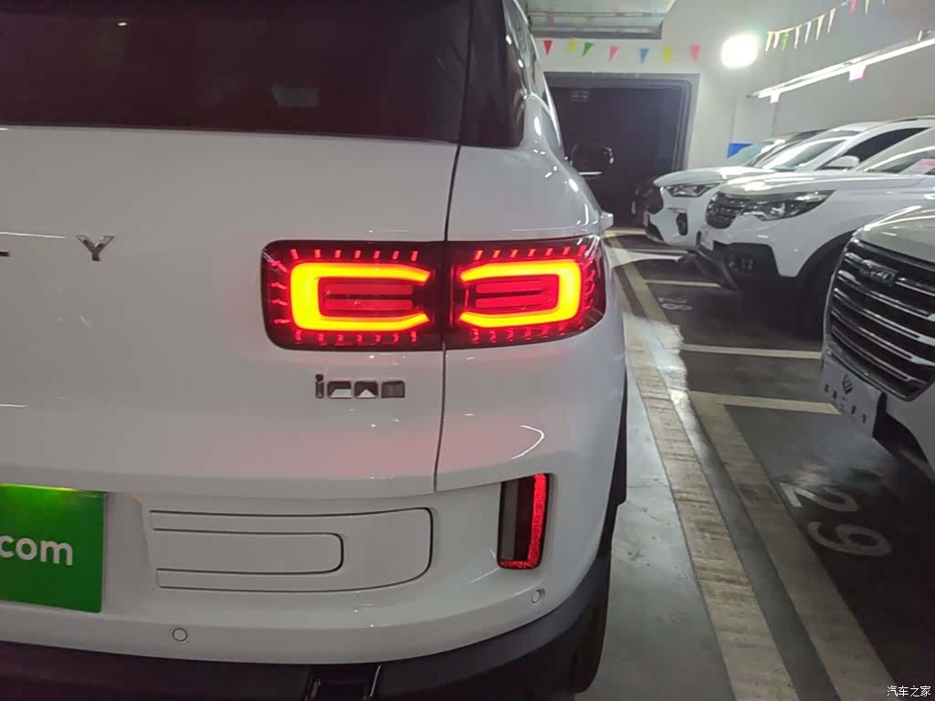 Geely Icon, 2025 8