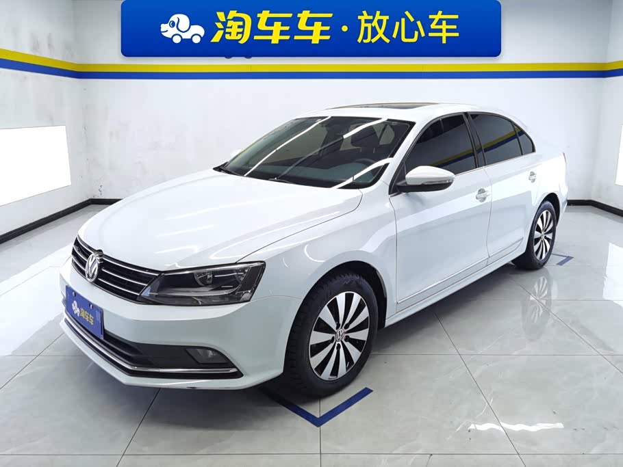 Volkswagen Sagitar 2018 1.6L AT Comfort