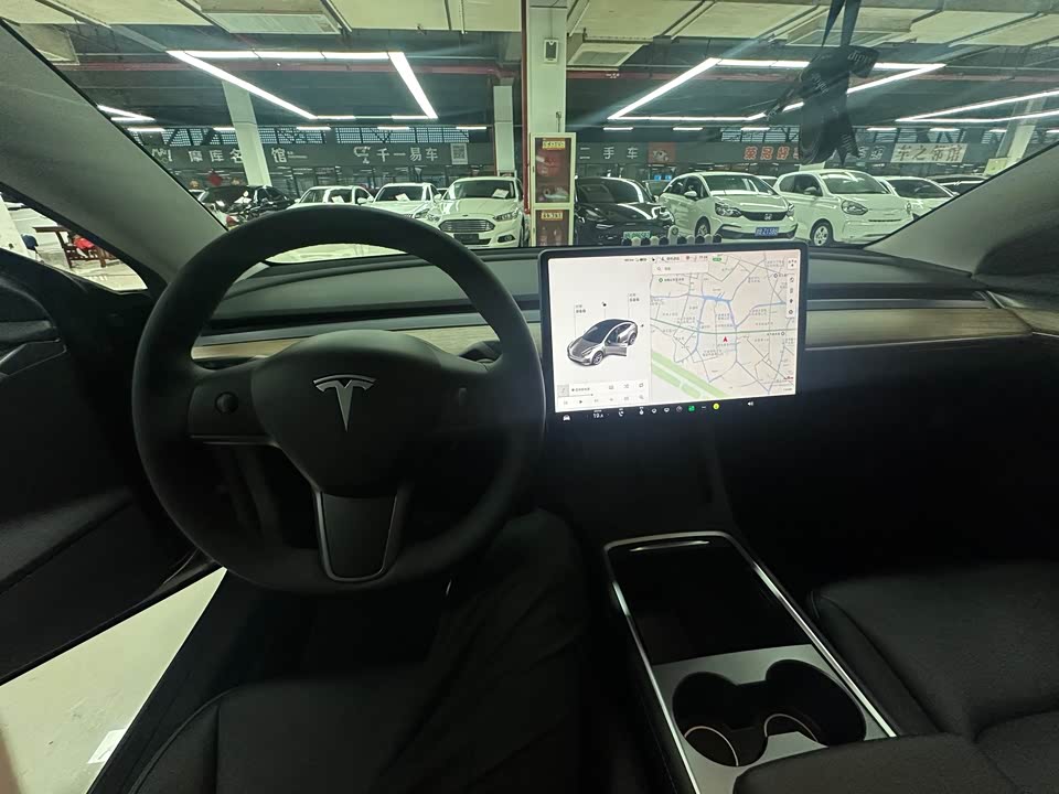 Tesla Model 3 Tesla Model 3
