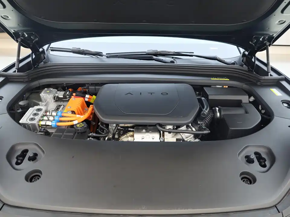 AITO Ask the world M9