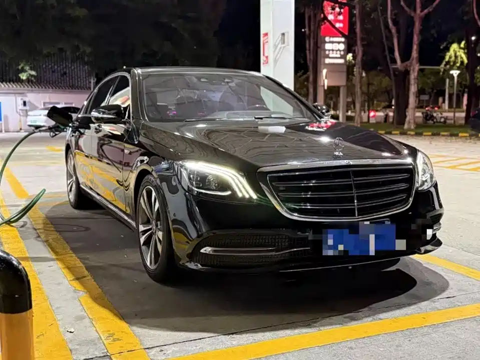 Mercedes-Benz S-class Mercedes-Benz S-class