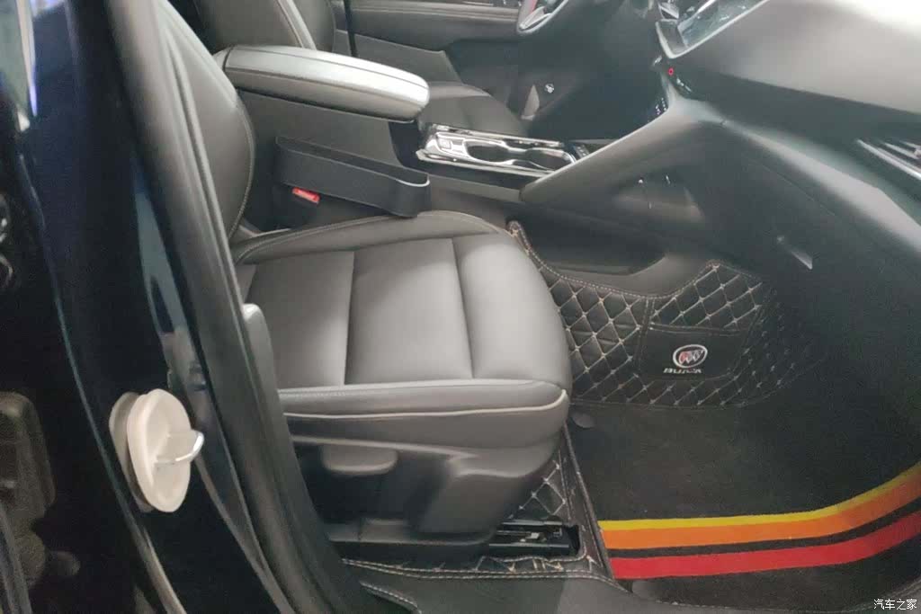 Buick Envision Plus, 2022 8
