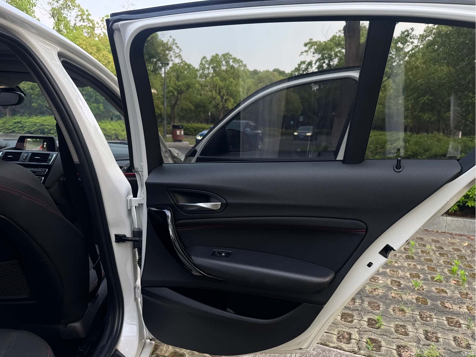 BMW 1 Series, 2015 17