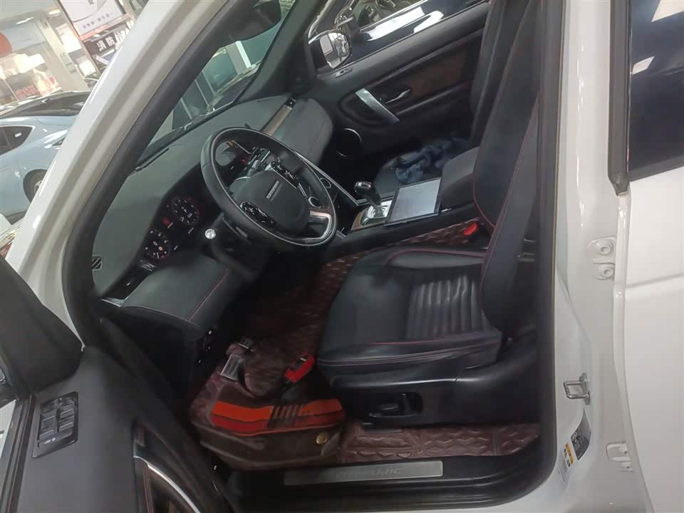 Land Rover Discover sports