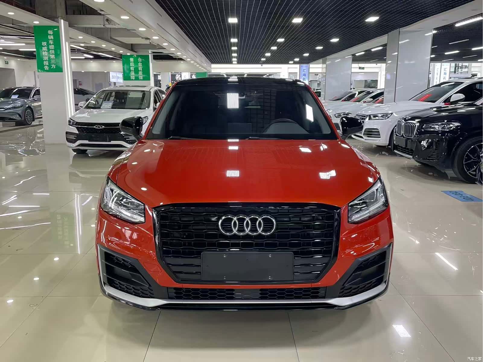 Audi Q2L, 2019 3