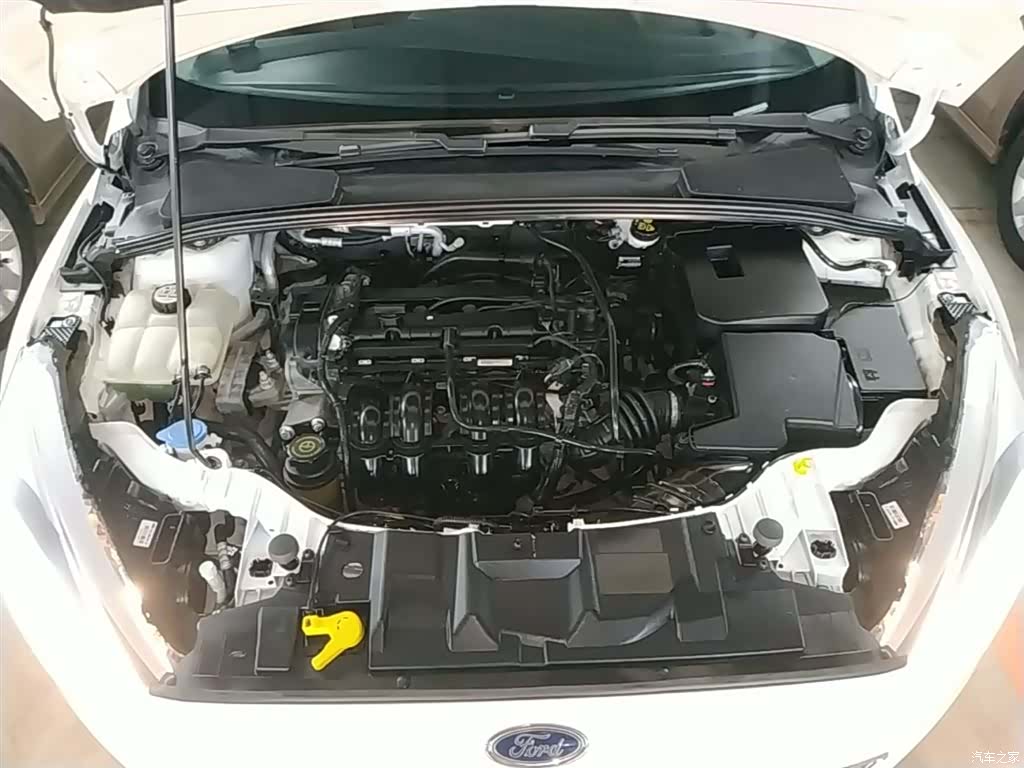 Ford Focus, 2015 20
