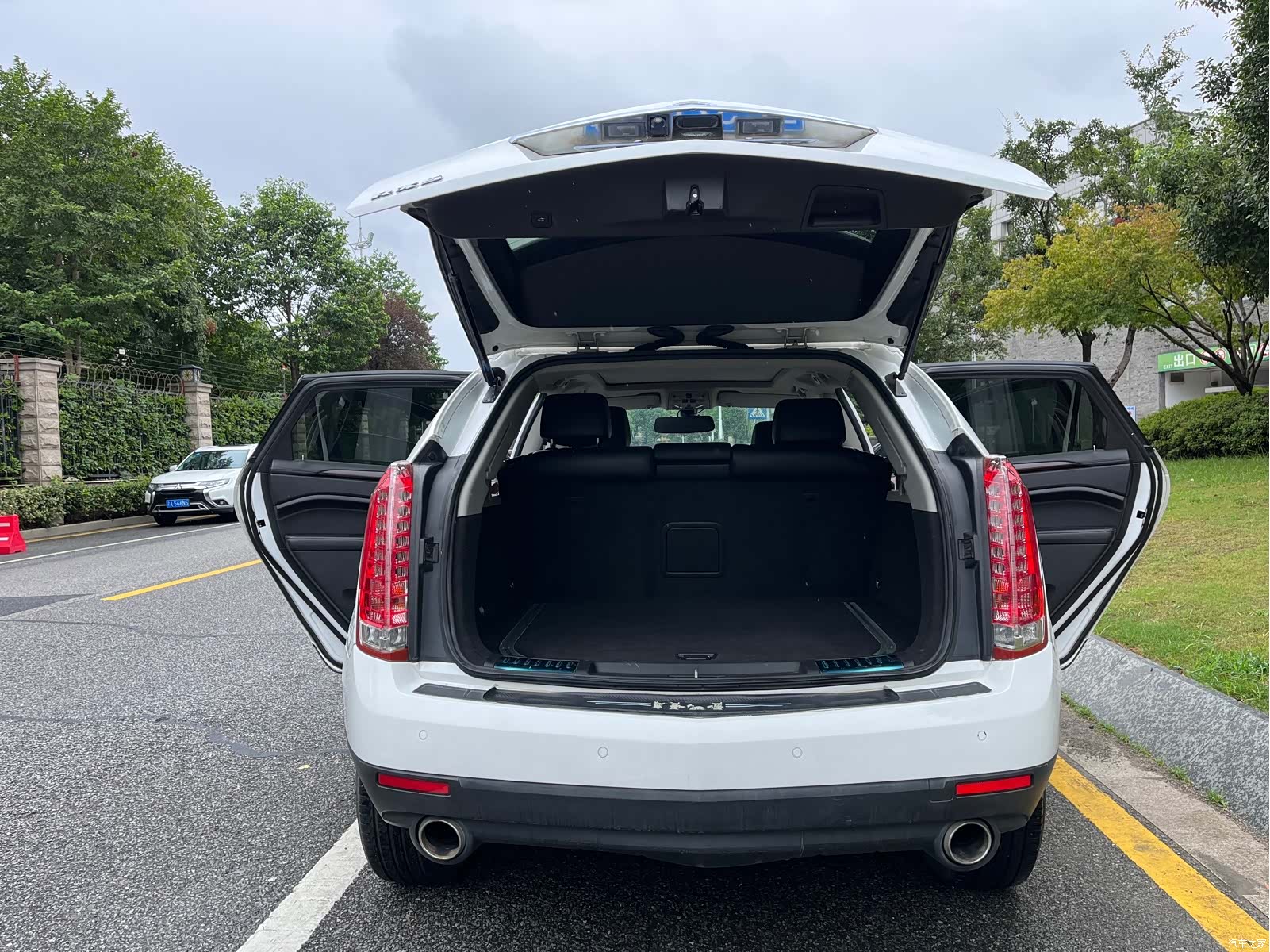 Cadillac SRX, 2014 7