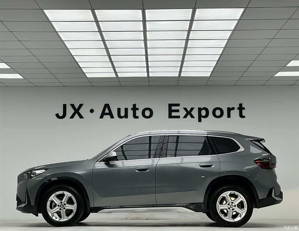 BMW X1, 2023 6