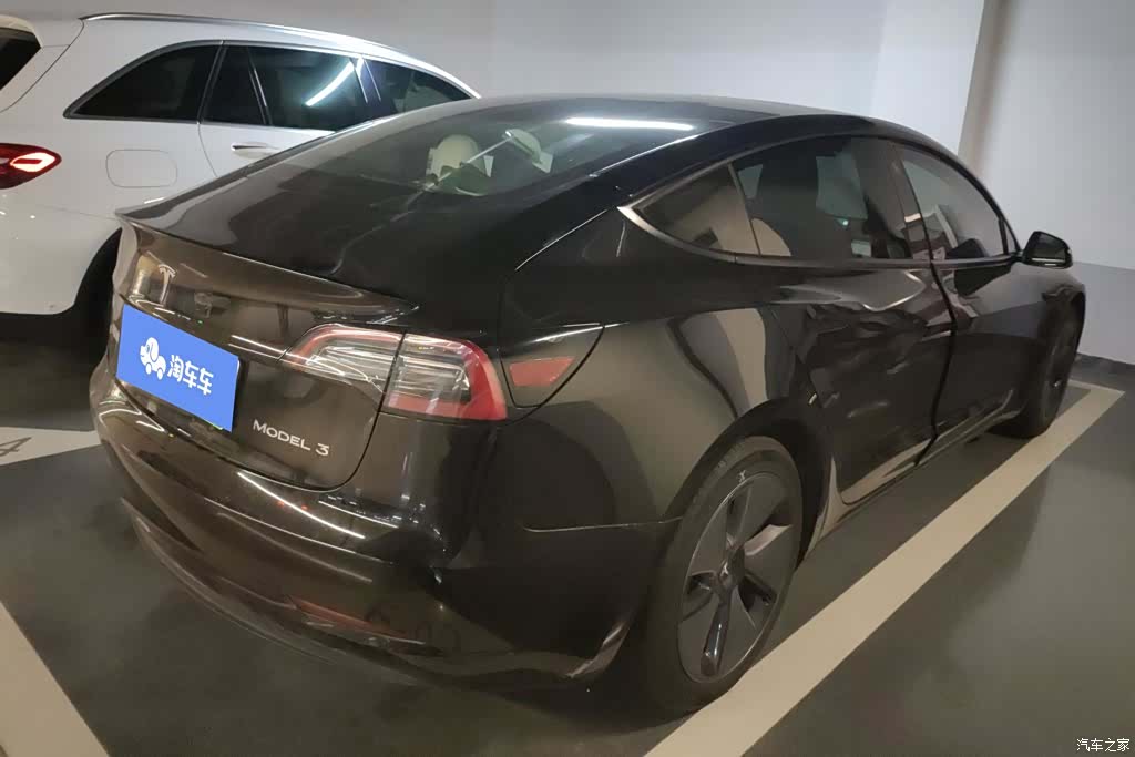 Tesla Model 3, 2021 3