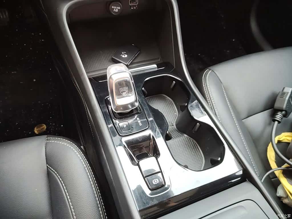 Volvo XC40, 2019 14