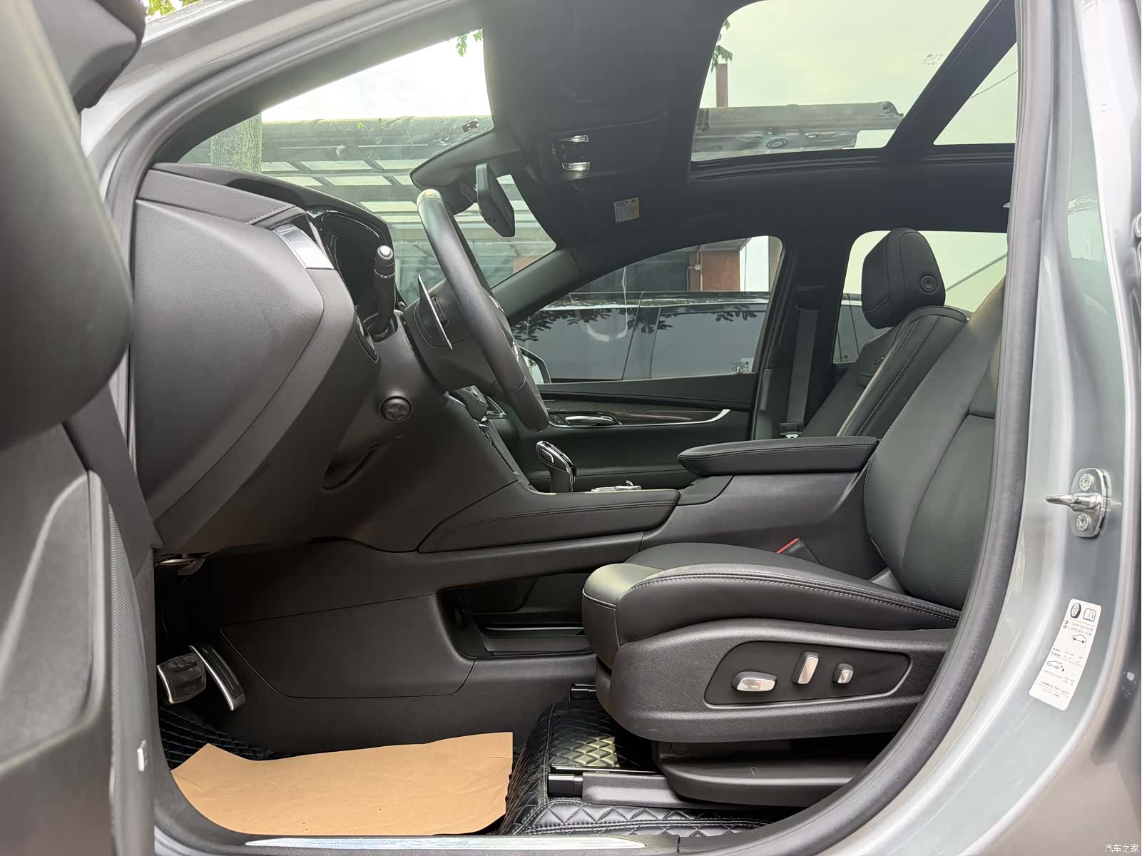 Cadillac XT5, 2022 14