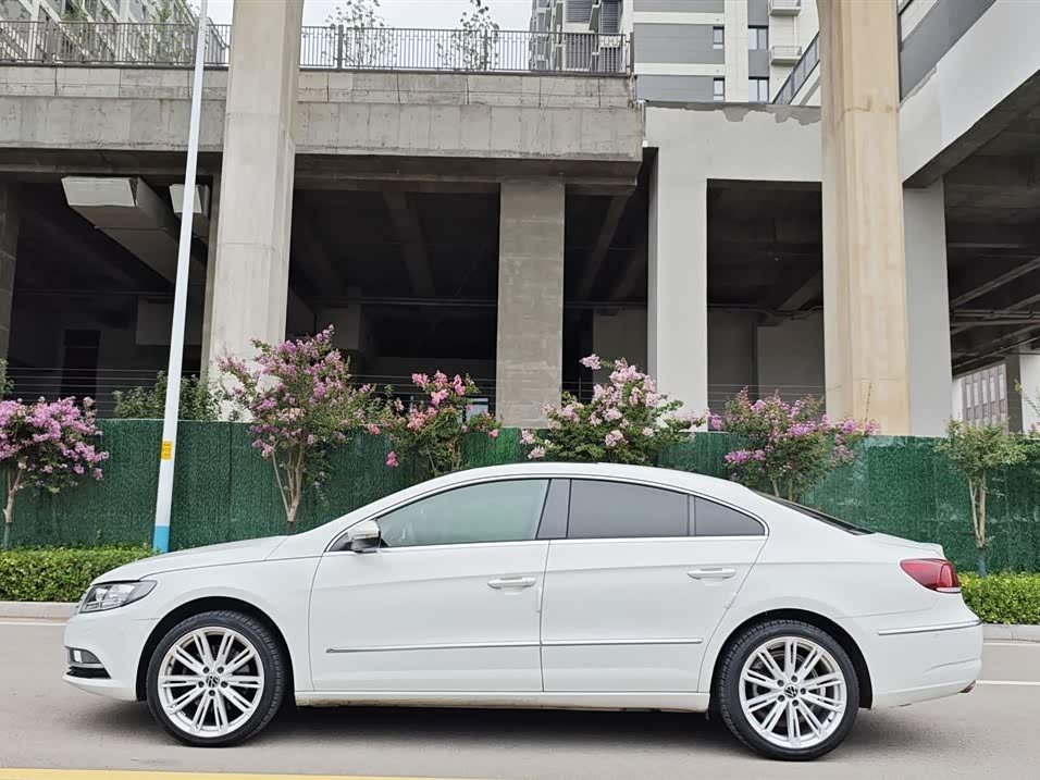 Volkswagen CC