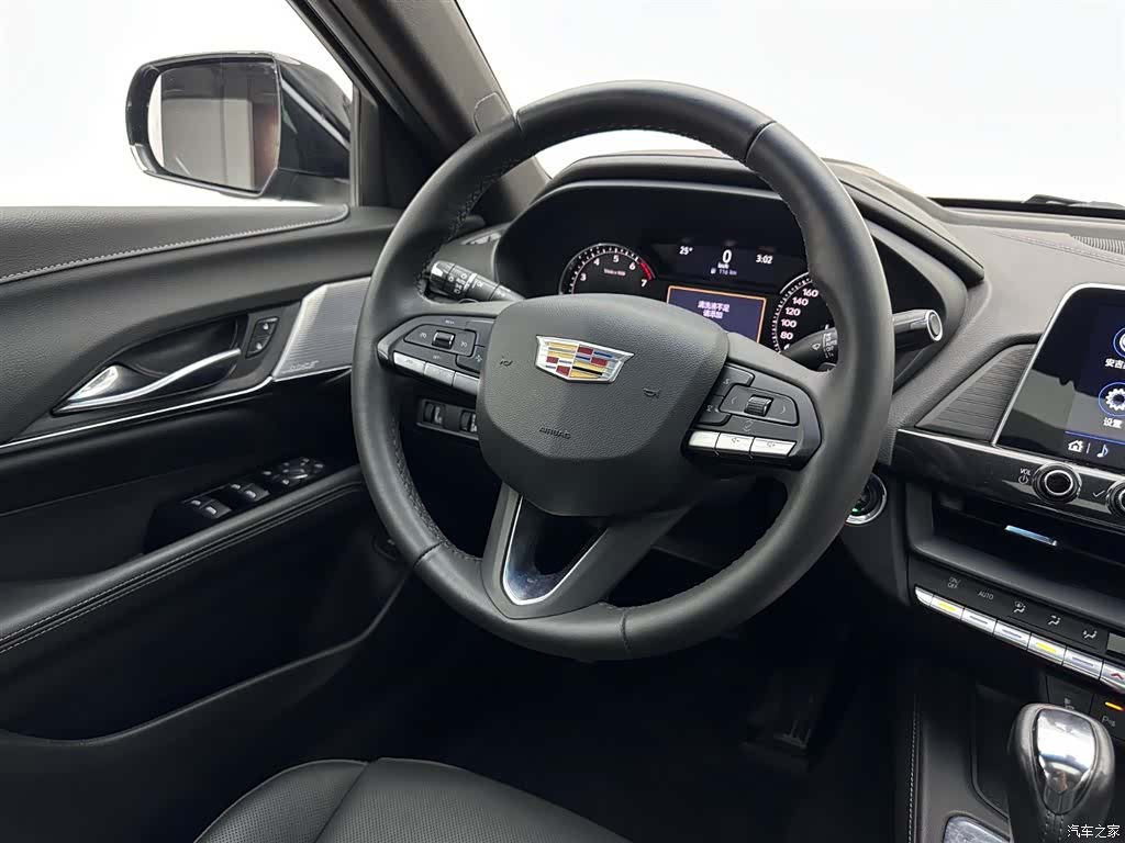Cadillac CT4, 2023 10