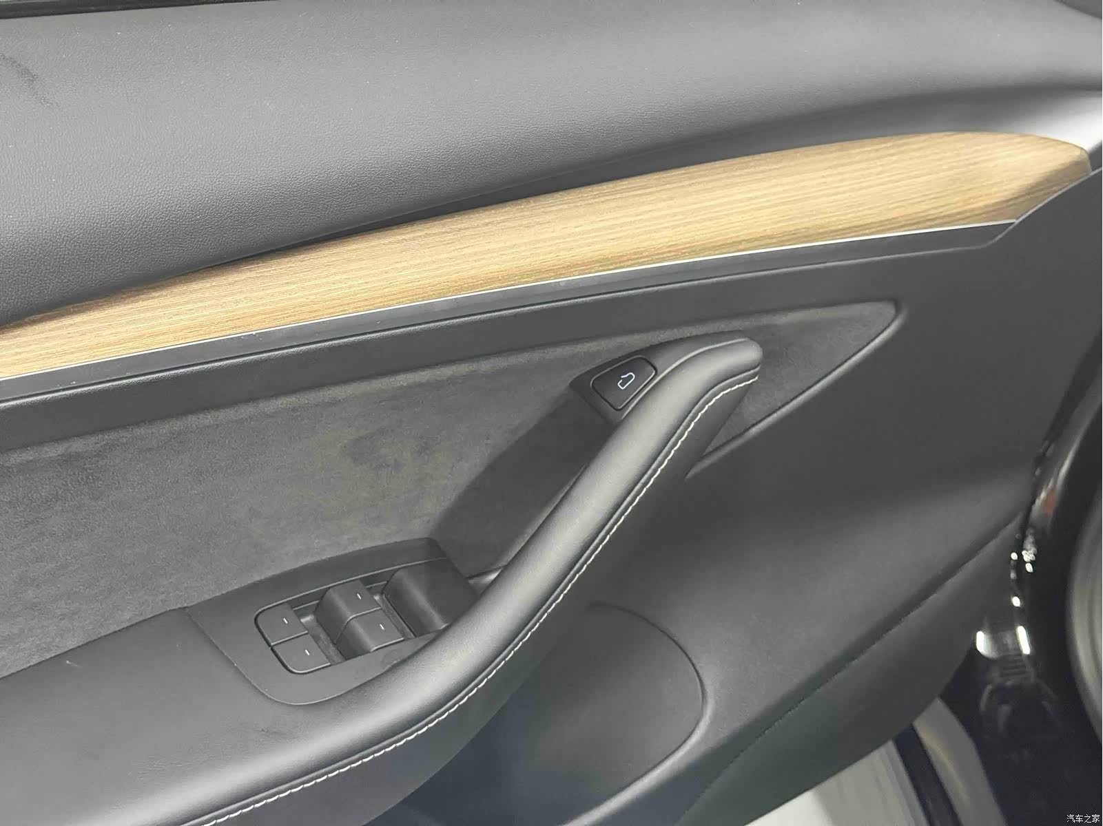 Tesla Model 3, 2023 9