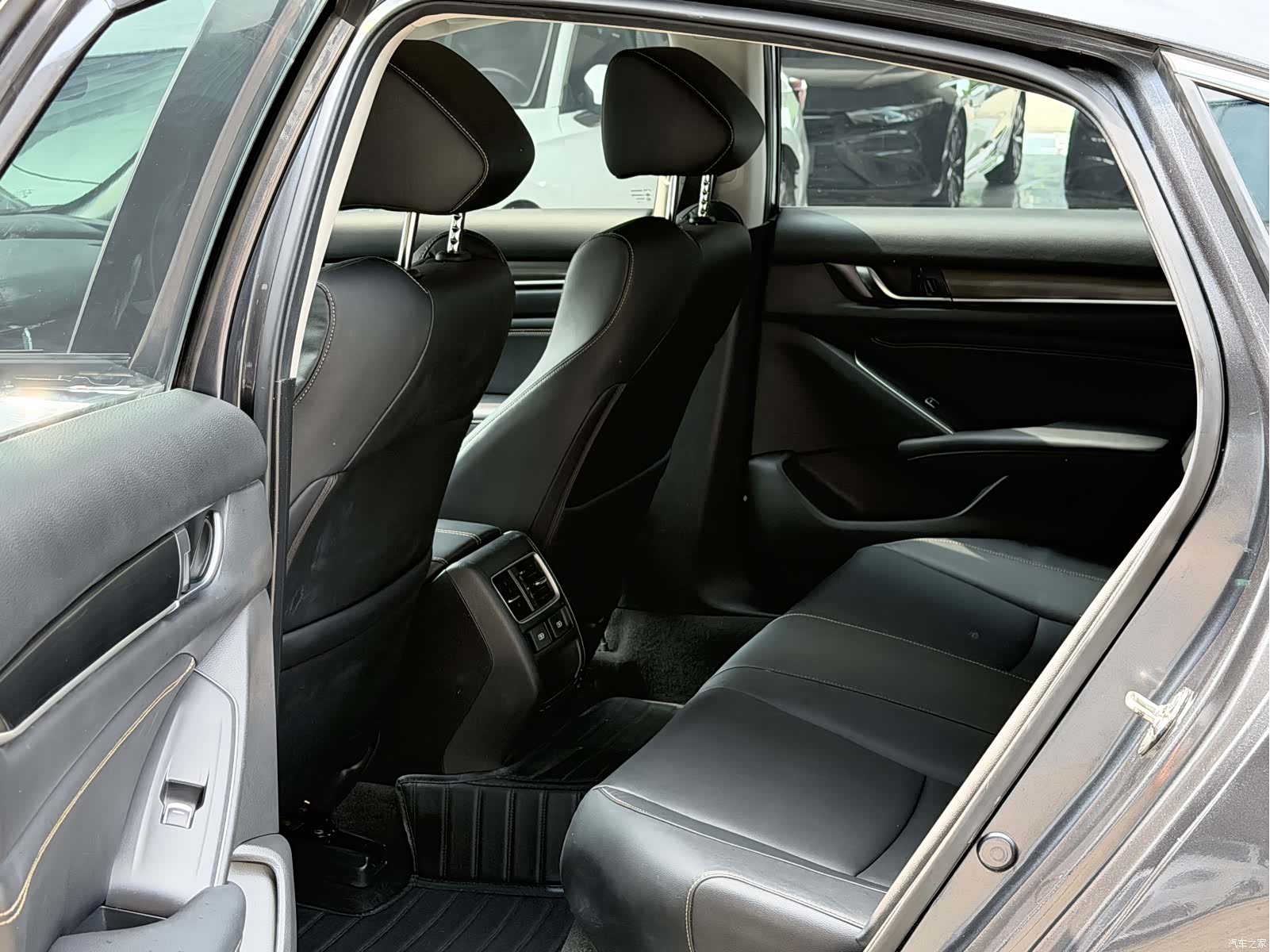 Honda Accord, 2022 8