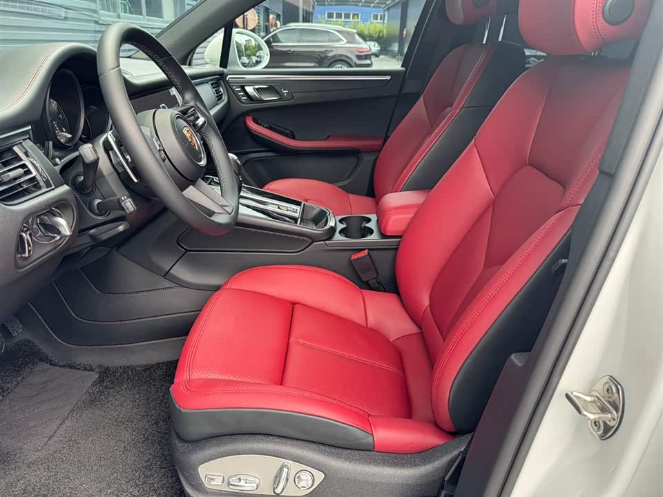 Porsche Macan Porsche Macan