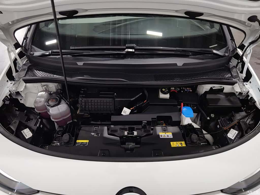 Volkswagen ID.3, 2025 6