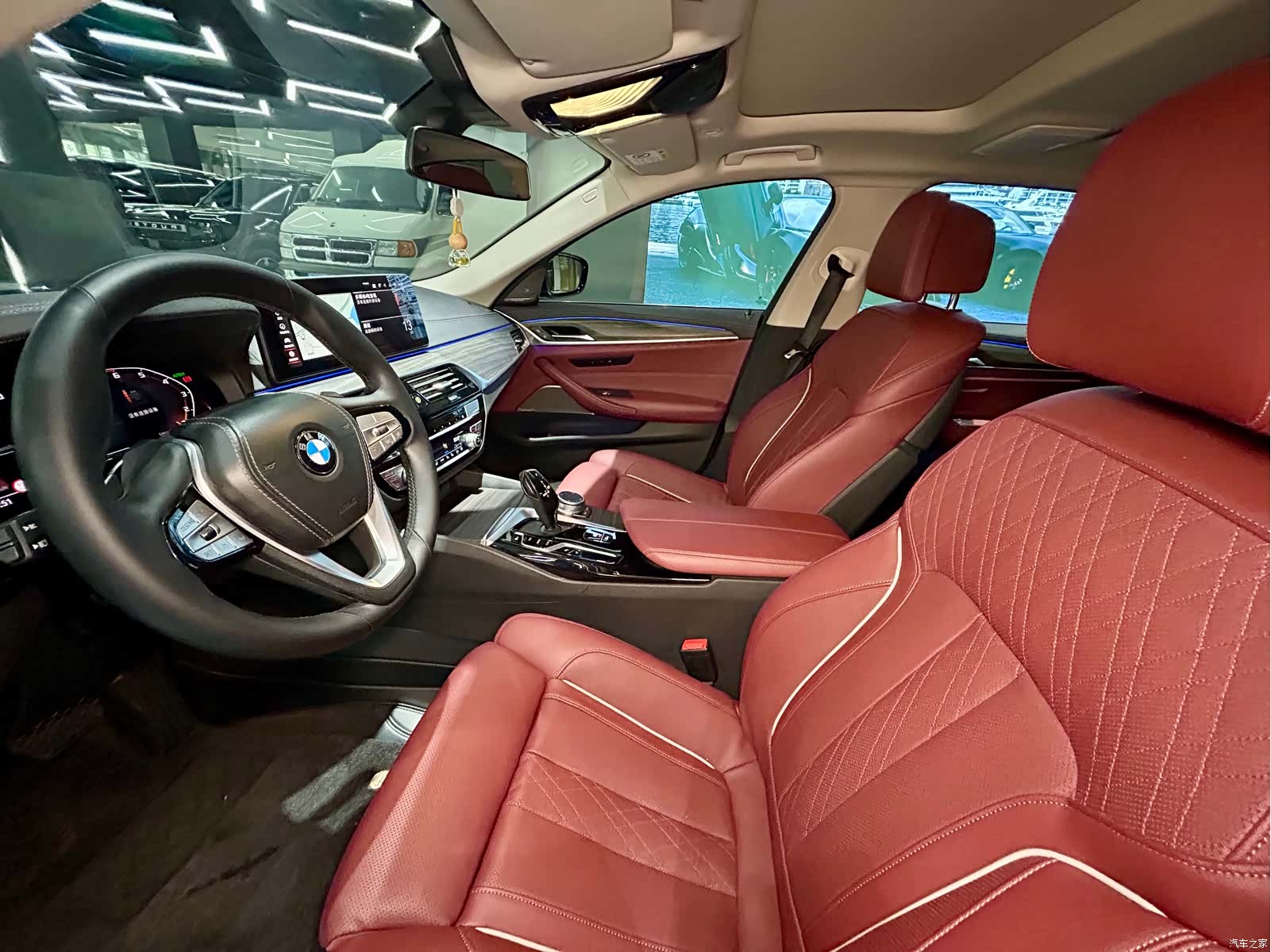 BMW 5 Series, 2021 9