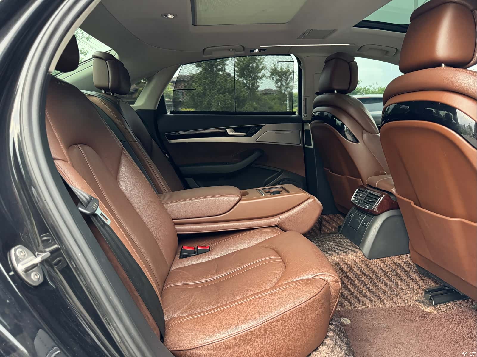 Audi A8L, 2014 6
