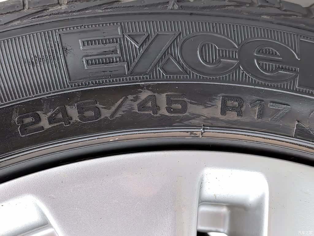 Mercedes-Benz E-Class, 2010 24