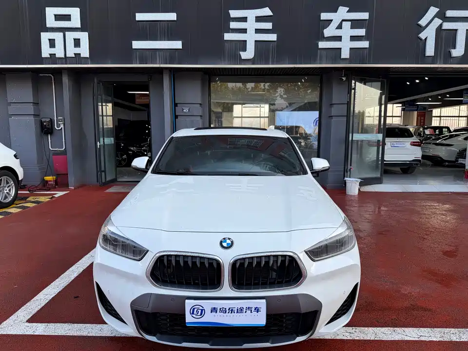 BMW X2