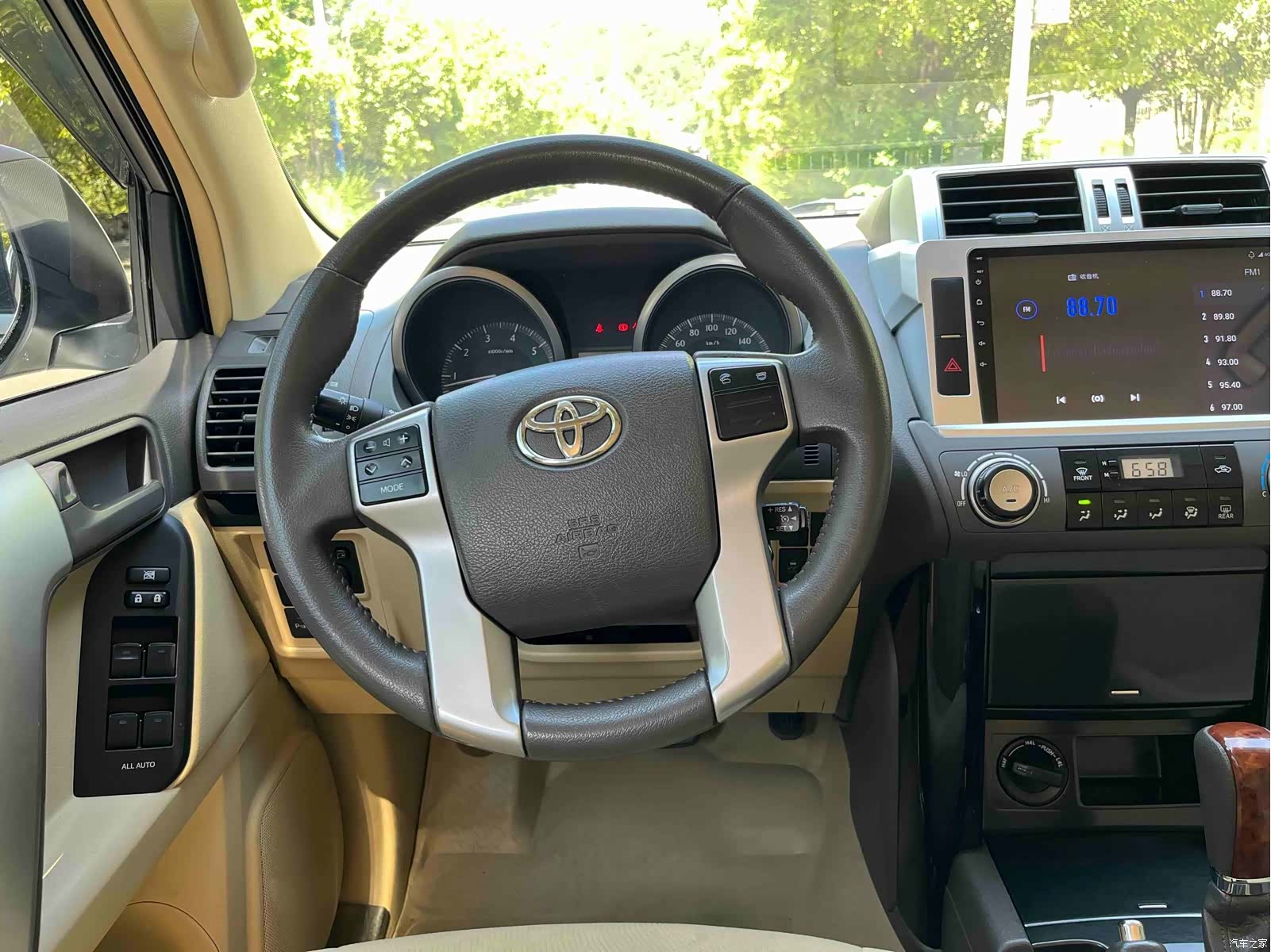 Toyota Prado, 2016 26