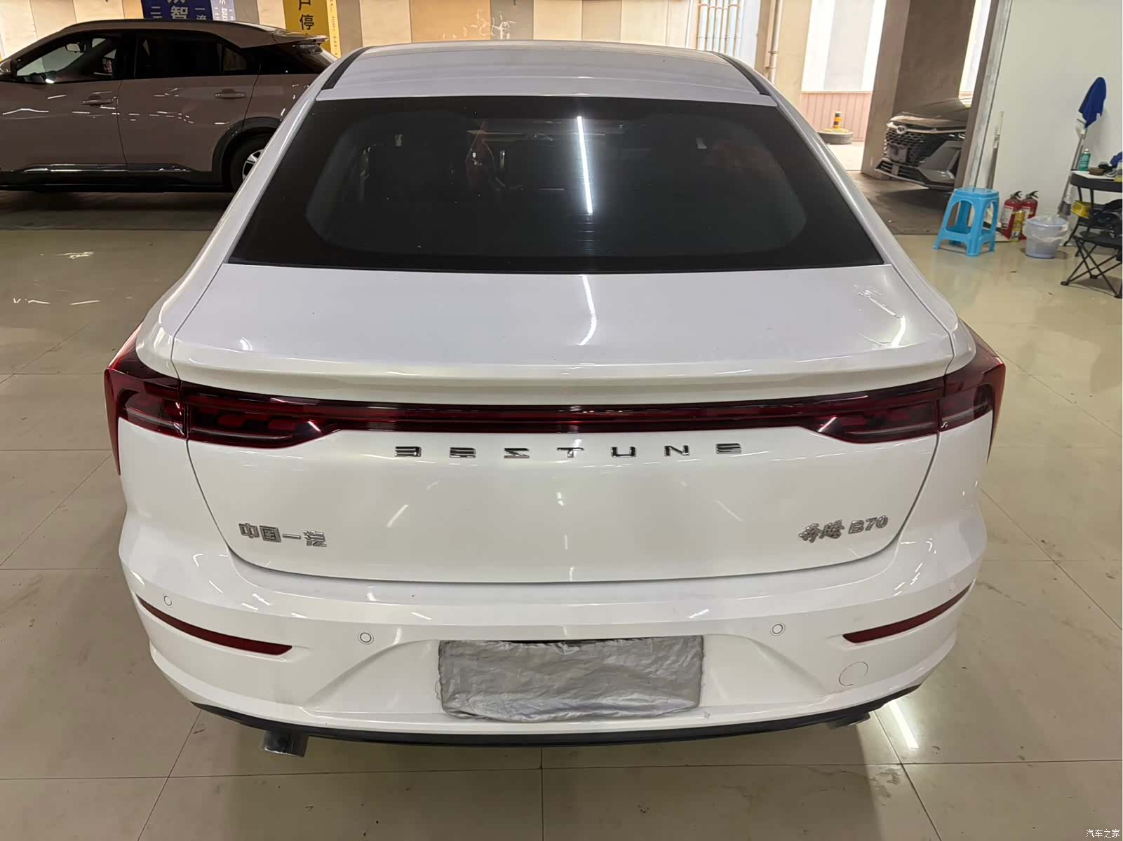 Bestune B70, 2021 11
