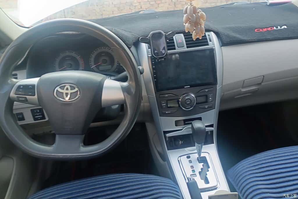 Toyota Corolla, 2012 12