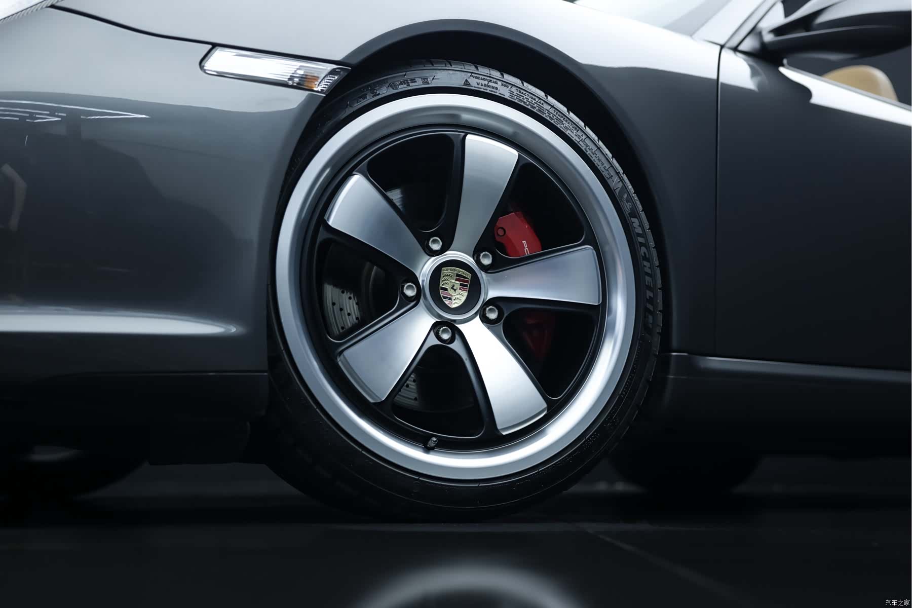 Porsche 911, 2010 25