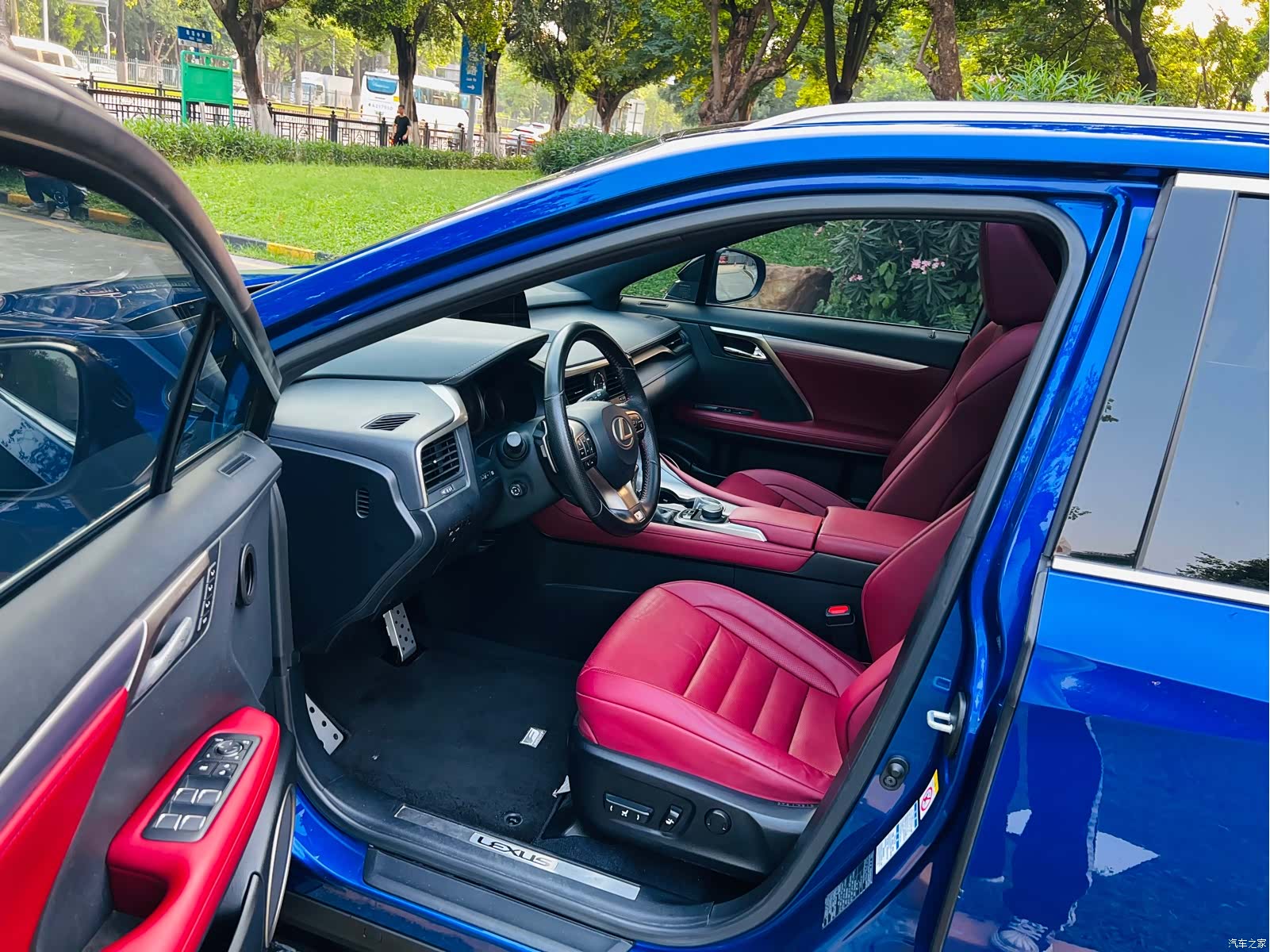 Lexus RX, 2019 9