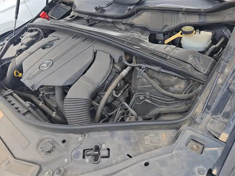 Mercedes-Benz R-class