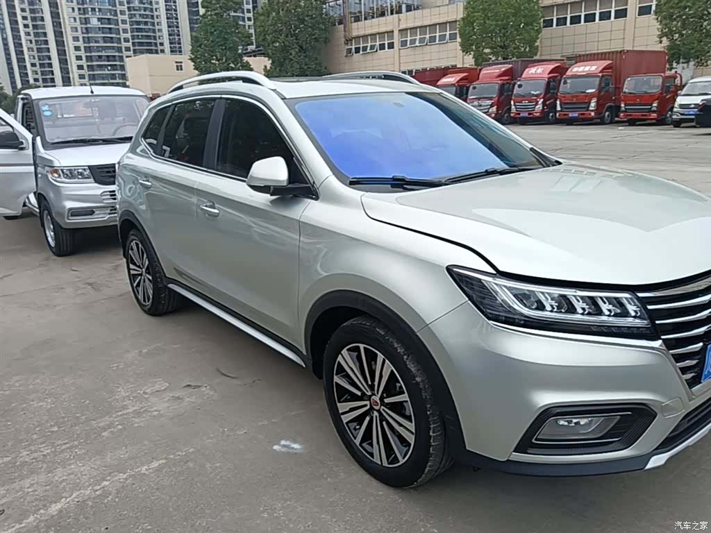 Roewe RX5, 2021 4