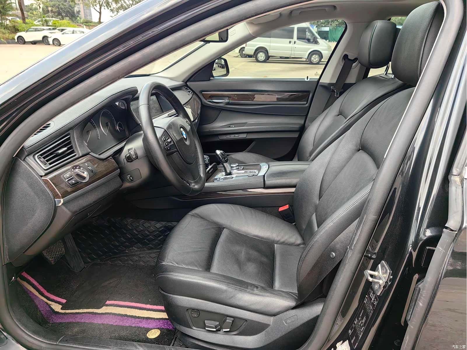 BMW 7 Series, 2012 20