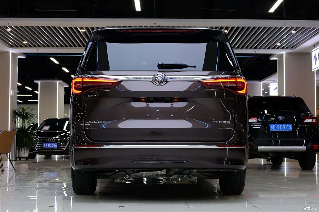 Buick GL8, 2020 7
