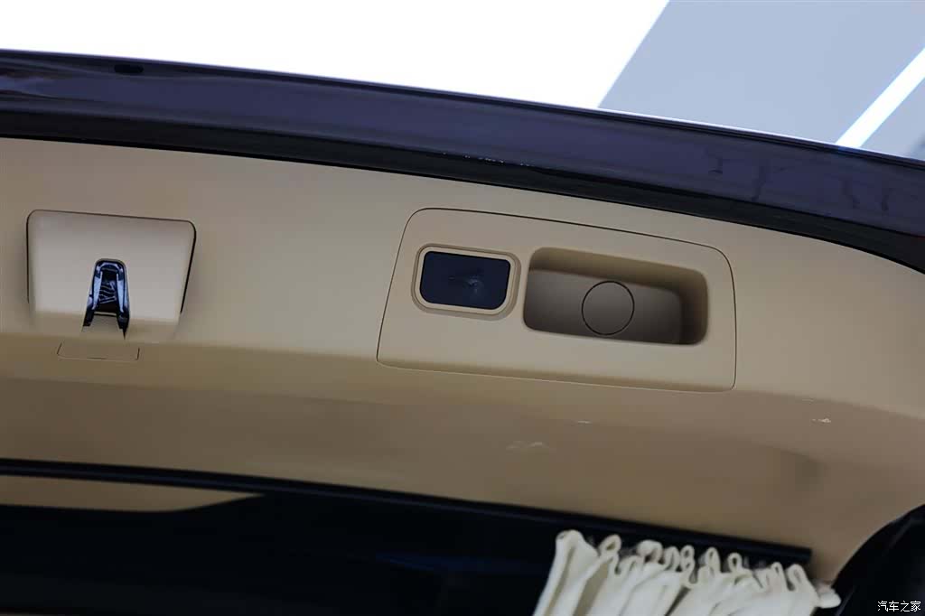 Buick GL8, 2020 34