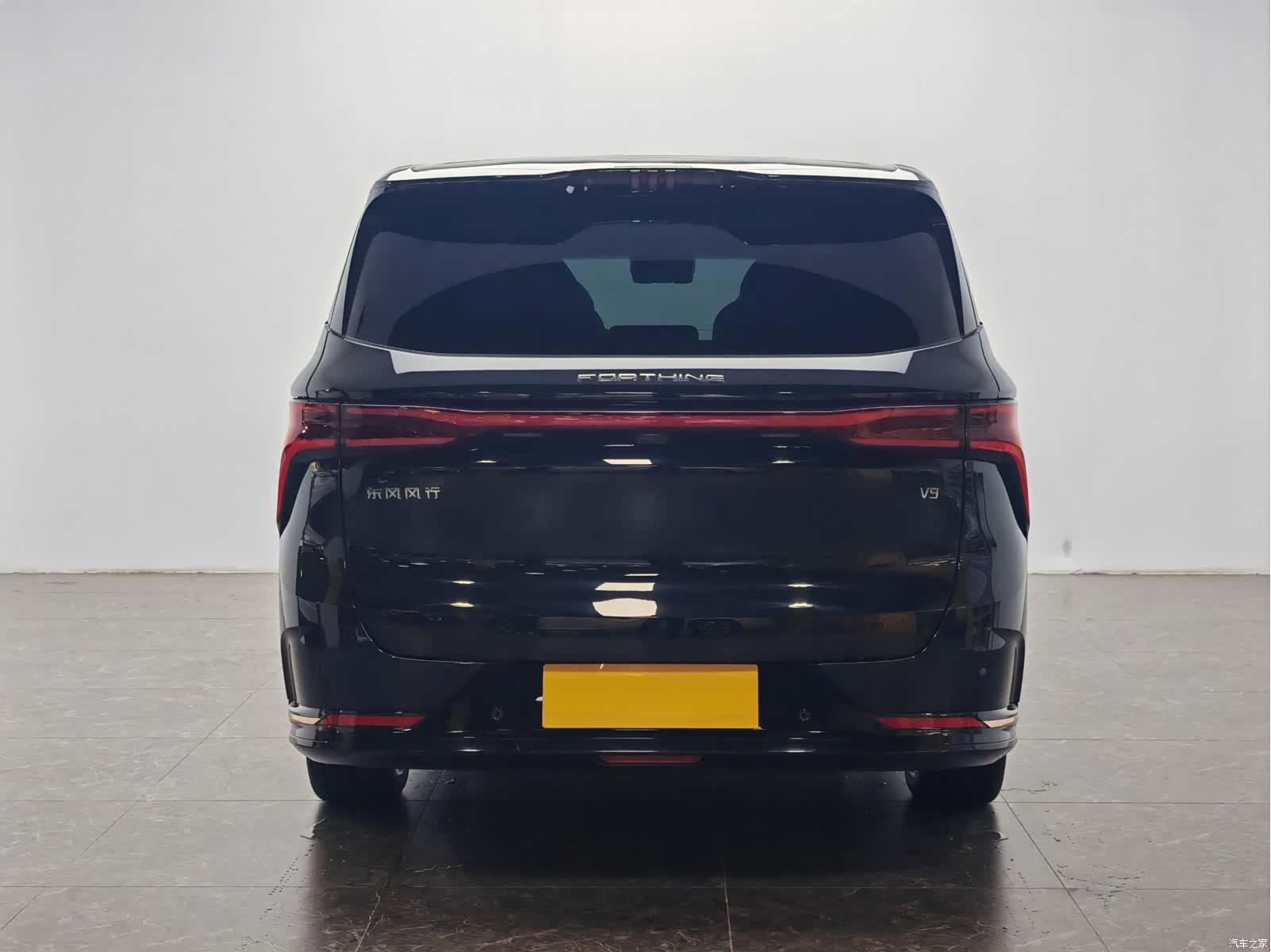 DongFeng V9, 2024 6