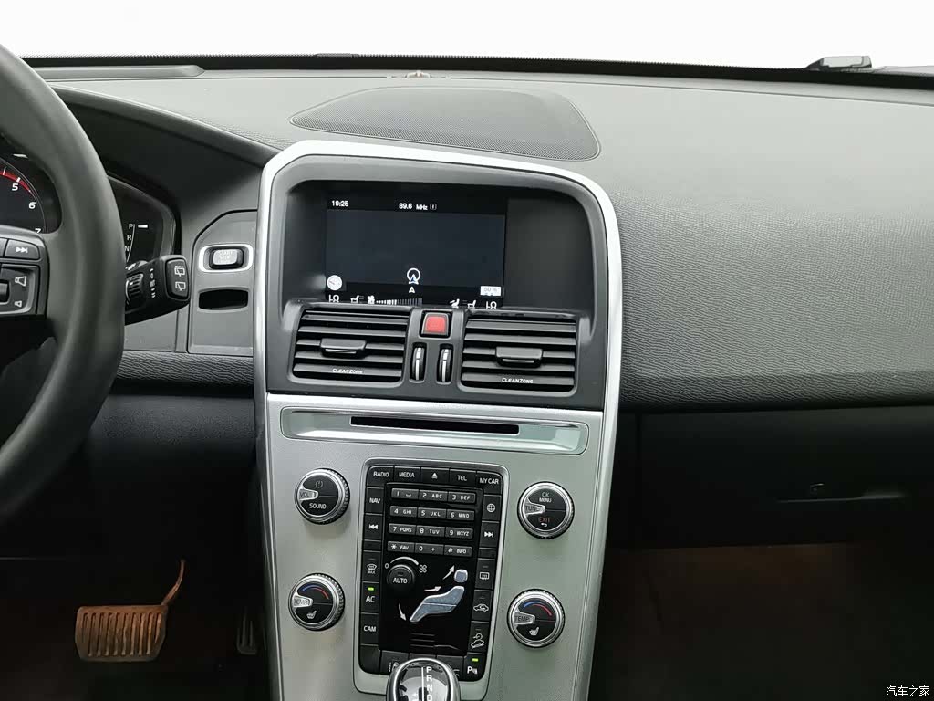 Volvo XC60, 2016 12